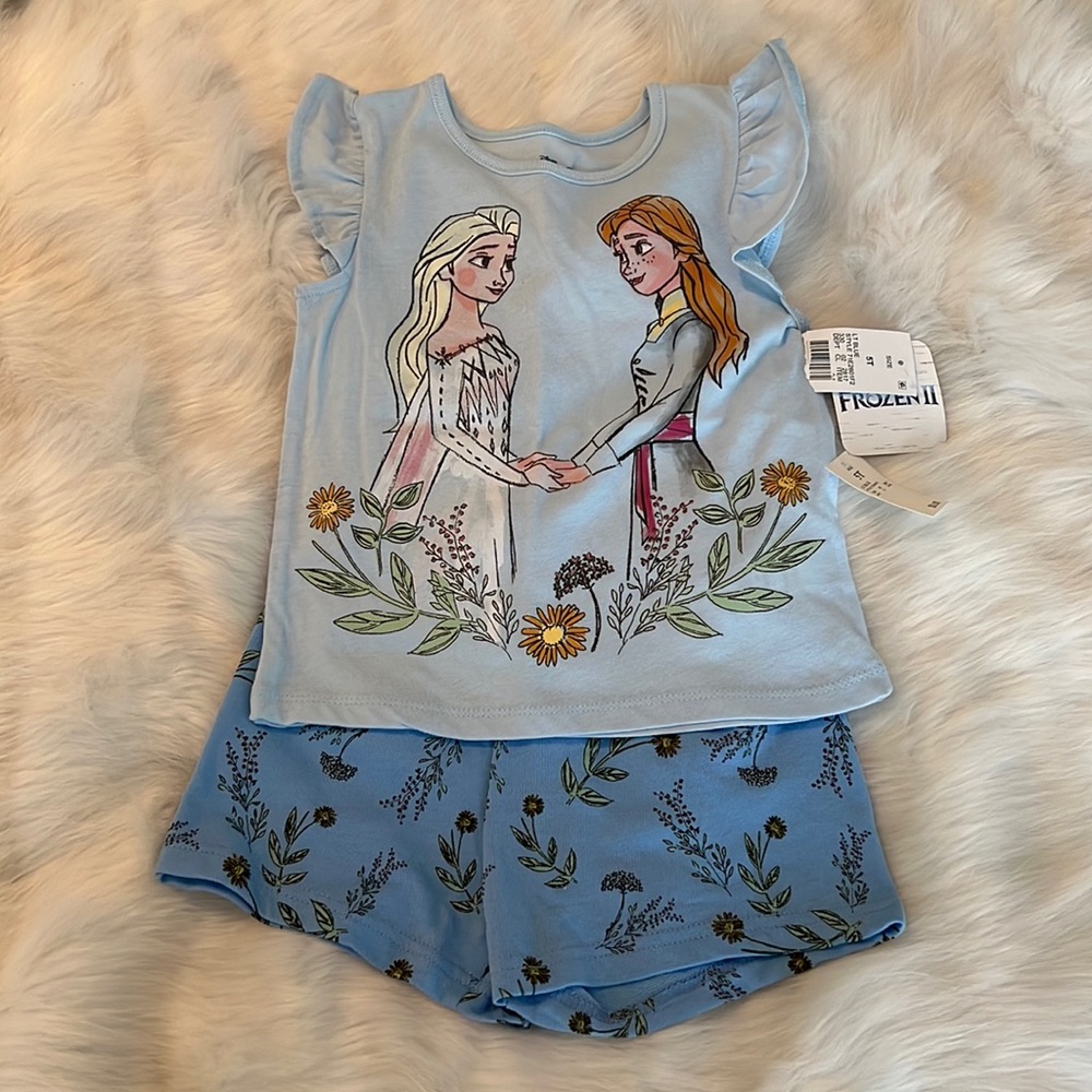 Frozen 5t shorts and top set nwt